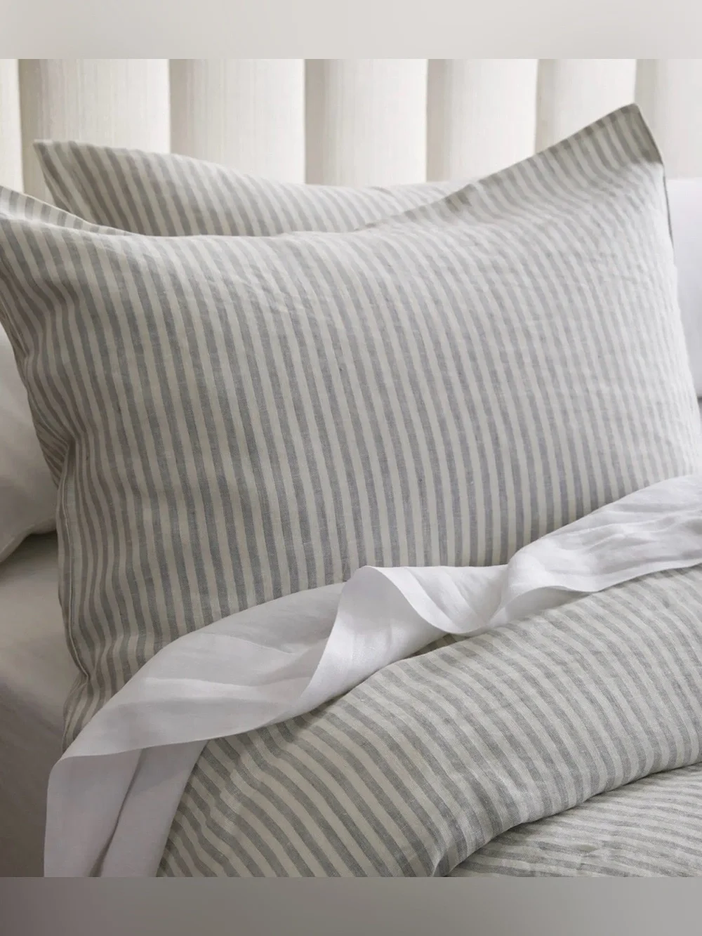 NWOT Quince European Linen Stripe Sham Set, Standard (Mist/White)